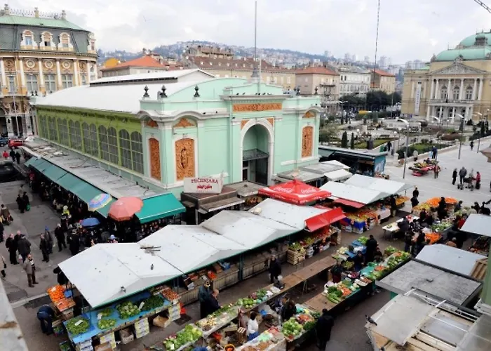 Retreat * غييكا